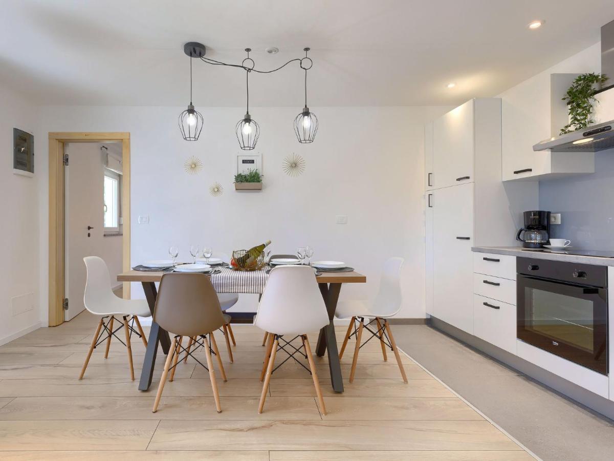 Holiday Home Laura By Interhome PUY Eksteriør bilde