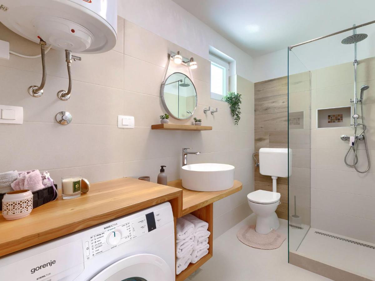 Holiday Home Laura By Interhome PUY Eksteriør bilde