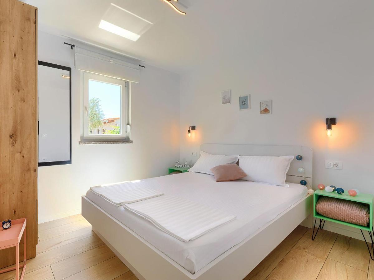 Holiday Home Laura By Interhome PUY Eksteriør bilde
